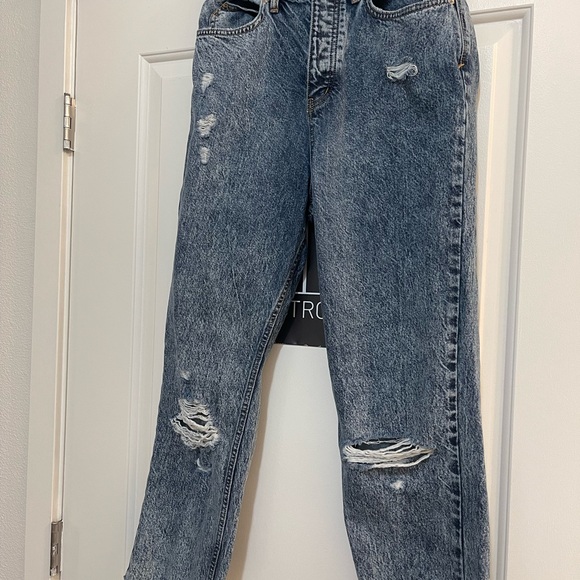 Free People x We The Free Curvy Georgine Mom Jean - Picture 4 of 10